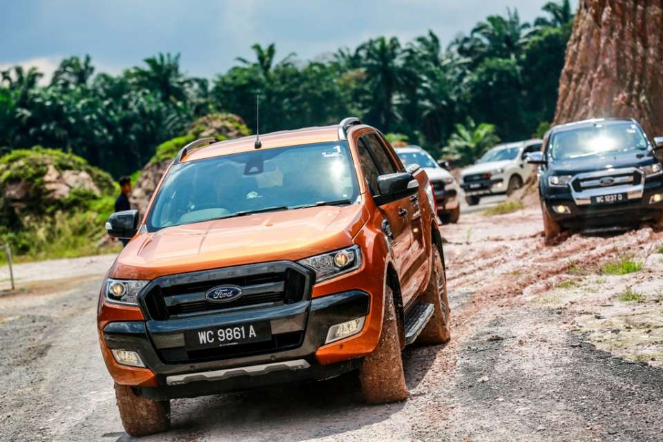 New Ford Ranger Terpilih Sebagai ASEAN Pick Up Truck Of The Year