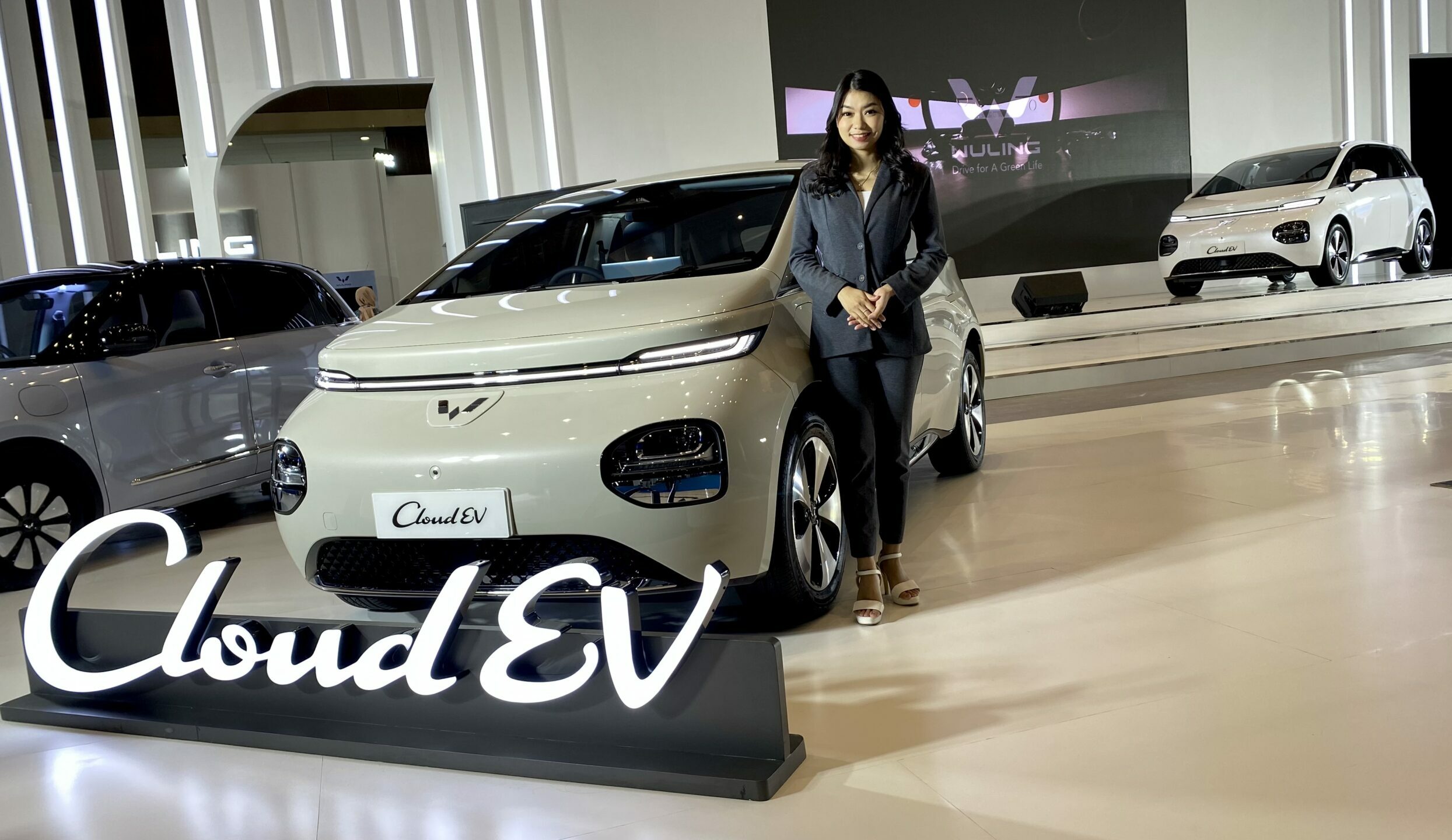 Pevs Jadi Momen Wuling Membuka Keran Pemesanan Cloud Ev