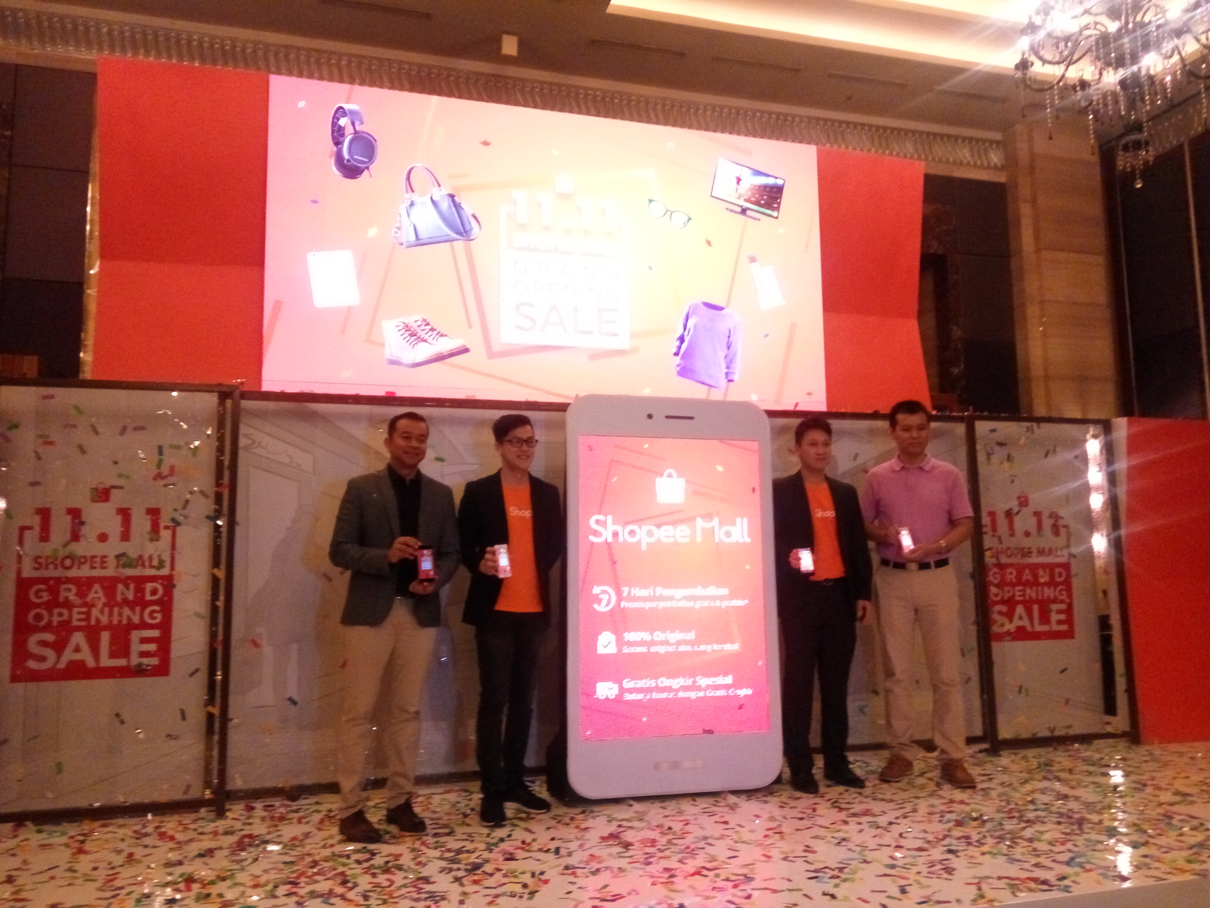 shopee-rilis-format-mall-apa-bedanya-dengan-marketplace