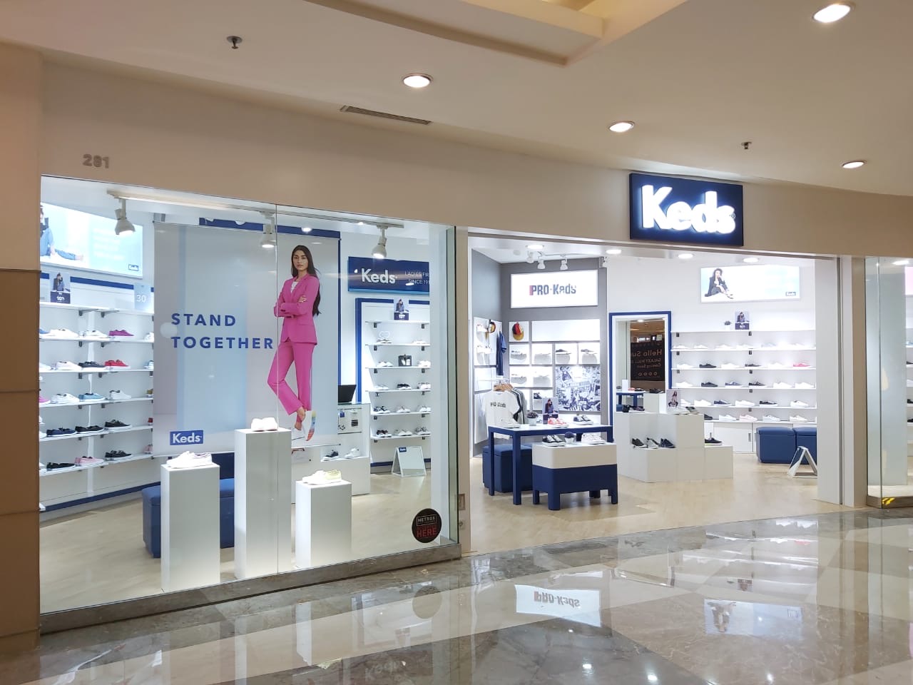 Galaxy keds store