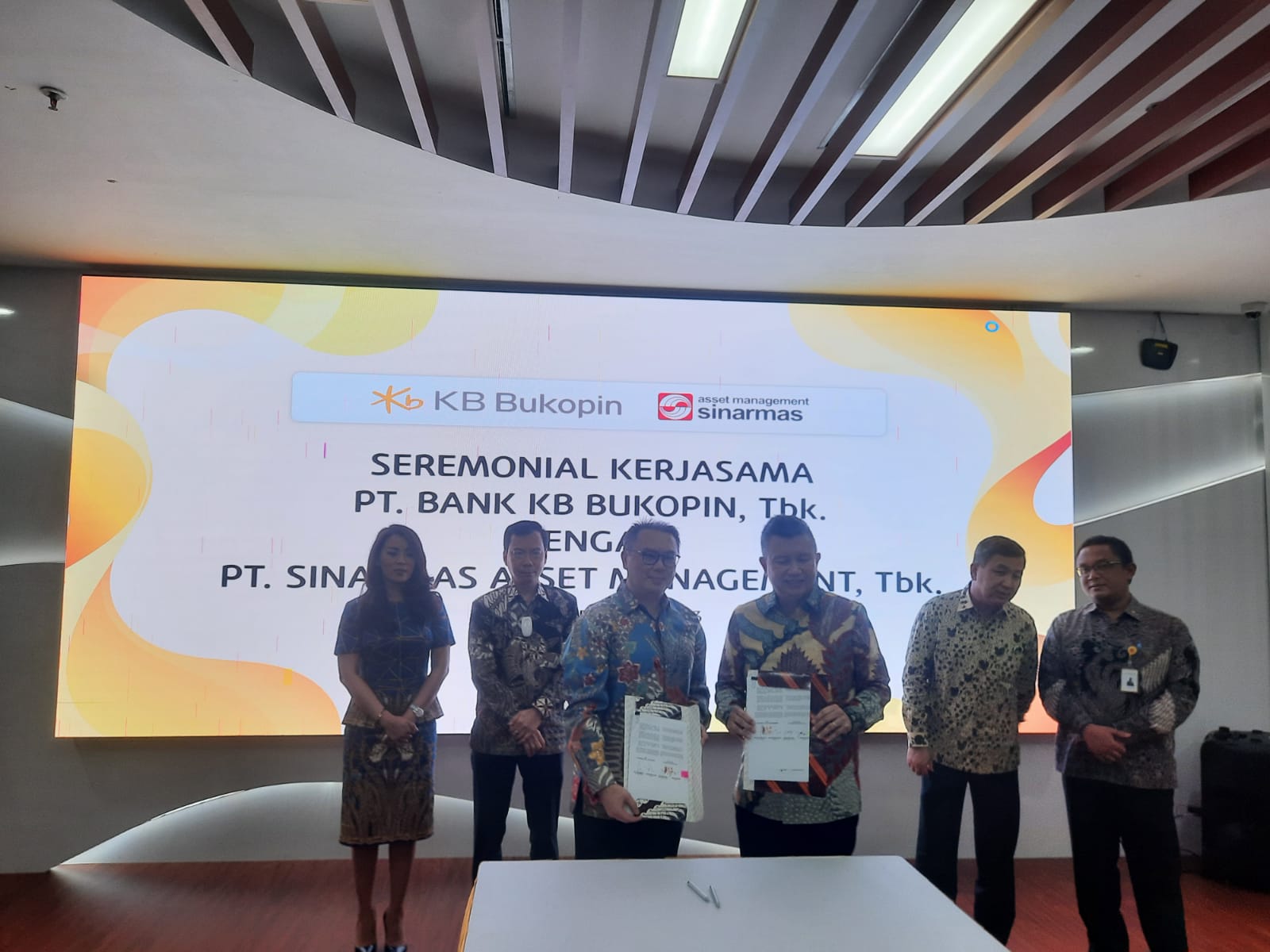 Kejar 200 Ribu Investor, Sinarmas Asset Management Gandeng Bukopin